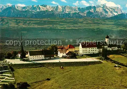 AK / Ansichtskarte Hohenpeissenberg Ammergebirge Zugspitze Kat. Hohenpeissenberg