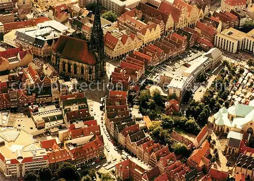 AK / Ansichtskarte Muenster Westfalen Fliegeraufnahme Stadtzentrum Lambertikirche Prinzipalmarkt Kat. Muenster