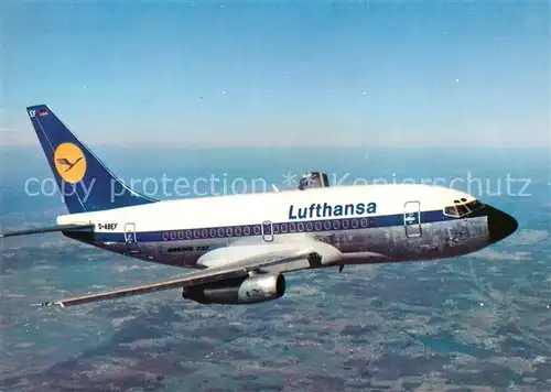 AK / Ansichtskarte Lufthansa Boeing 737 City Jet Kat. Flug