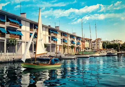 AK / Ansichtskarte Grado Gorizia Il Porto Hafen Segelboote