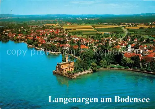 AK / Ansichtskarte Langenargen Bodensee Fliegeraufnahme Schloss Montfort Unterdorf Kat. Langenargen