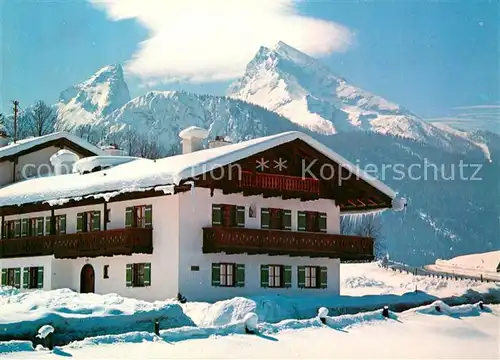 AK / Ansichtskarte Schoenau Berchtesgaden Bauernhaus Winterpanorama mit Watzmann Berchtesgadener Alpen Kat. Berchtesgaden