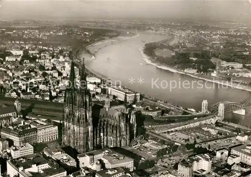 AK / Ansichtskarte Koeln Rhein Koelner Dom Rheinbruecke Fliegeraufnahme Koeln Rhein Kat. Koeln