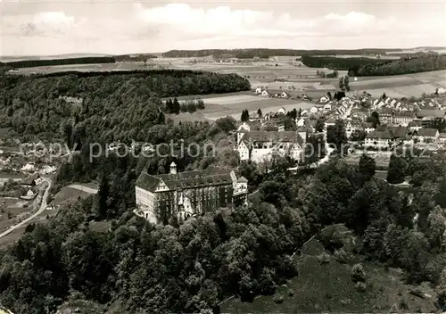 AK / Ansichtskarte Heiligenberg Baden Hoehenluftkurort mit Schloss Fliegeraufnahme Heiligenberg Baden Kat. Heiligenberg