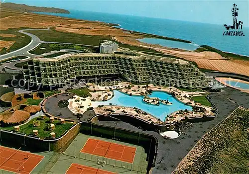 AK / Ansichtskarte Lanzarote Kanarische Inseln Hotel Las Salinas Flugaufnahme Tennisplaetze  Lanzarote