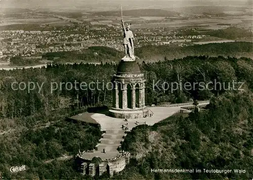 AK / Ansichtskarte Detmold Hermannsdenkmal im Teutoburger Wald Fliegeraufnahme Detmold Kat. Detmold