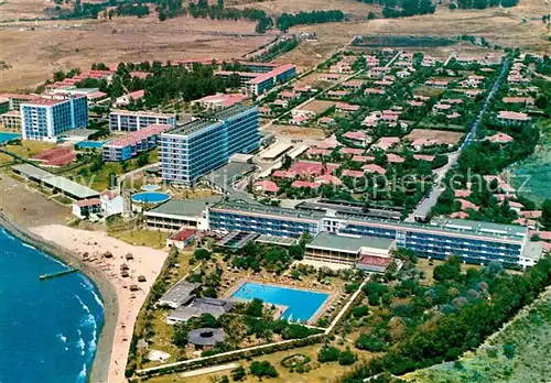 AK / Ansichtskarte Estepona Fliegeraufnahme Hotel Atalata Park Estepona Kat. Costa del Sol Malaga