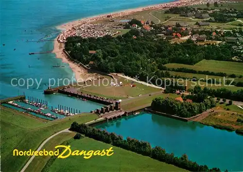 AK / Ansichtskarte Dangast Nordseebad Hafen Schleuse Fliegeraufnahme DangaNordseebad