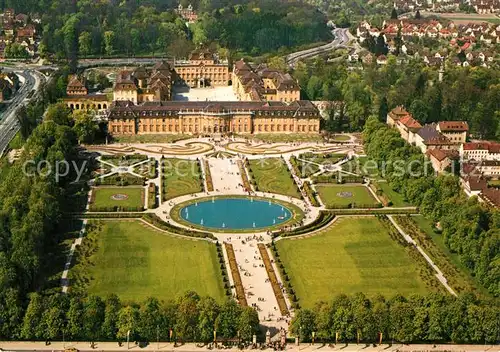 AK / Ansichtskarte Ludwigsburg Wuerttemberg Fliegeraufnahme Residenzschloss Bluehendes Barock  Ludwigsburg Wuerttemberg