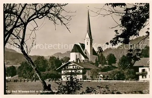 AK / Ansichtskarte Bad Wiessee mit Wiesseer Hof und Kirche Bad Wiessee Kat. Bad Wiessee