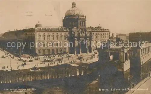 AK / Ansichtskarte Berlin Schloss und Nationaldenkmal Berlin Kat. Berlin