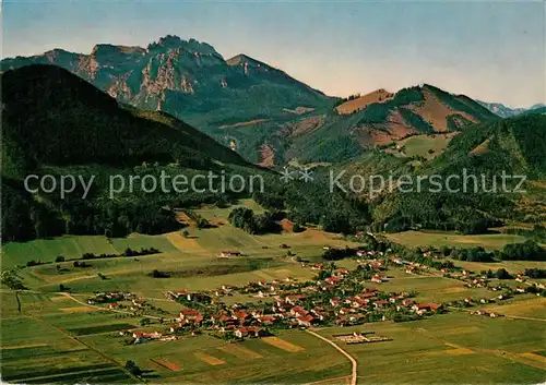 AK / Ansichtskarte Rottau Chiemgau gegen Gederer und Kampenwand Chiemgauer Alpen Fliegeraufnahme Rottau Chiemgau Kat. Grassau