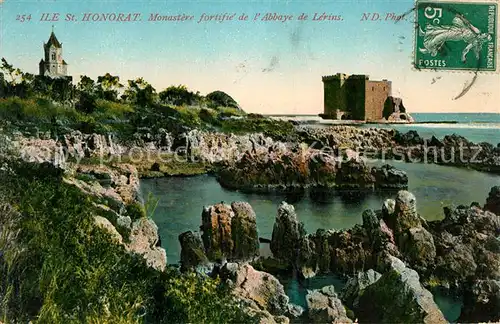 AK / Ansichtskarte Ile Saint Honorat Alpes Maritimes Monastere fortifie de lAbbaye de Lerins Ile Sai