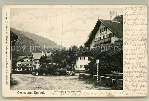 AK / Ansichtskarte Kochel_See Dorfeingang mit Denkmal Kochel See Kat. Kochel a.See