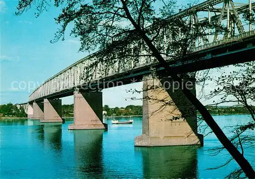 AK / Ansichtskarte Lillebaeltsbroen Bridge Lillebaelt Lillebaeltsbroen Kat. Middelfart