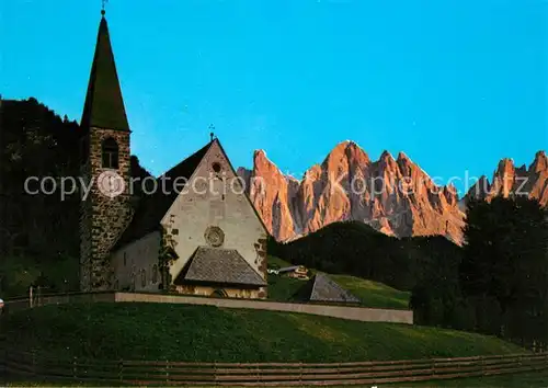 AK / Ansichtskarte Val_di_Funes_Dolomiti Chiesa S. Maddalena Odle Villnoesser Tal Geislerspitzen Val_di_Funes_Dolomiti Kat. Italien
