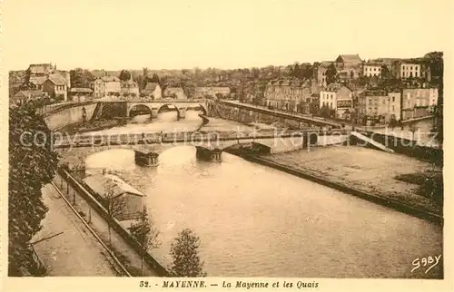 AK / Ansichtskarte Mayenne Ufer Bruecken Panorama Mayenne Kat. Mayenne