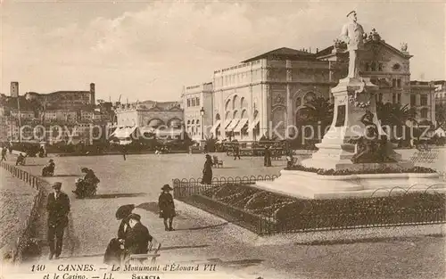 AK / Ansichtskarte Cannes_Alpes Maritimes Le Monument dEdouard VII et le Casino Cannes Alpes Maritimes Kat. Cannes