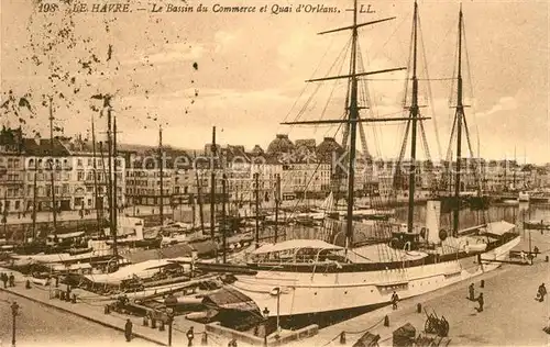 AK / Ansichtskarte Le_Havre Bassin du Commerce Quai Orleans Le_Havre Kat. Le Havre