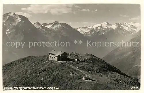 AK / Ansichtskarte Starkenburgerhuette Panorama Starkenburgerhuette Kat. Neustift im Stubaital