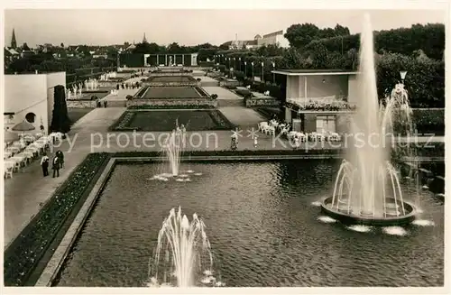 AK / Ansichtskarte Essen_Ruhr Grugapark Farbenterrassen mit Leuchtfontaene Essen_Ruhr Kat. Essen