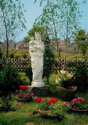 AK / Ansichtskarte Niedermendig_Koblenz St Nikolaus Krankenhaus Madonna Skulptur Niedermendig_Koblenz