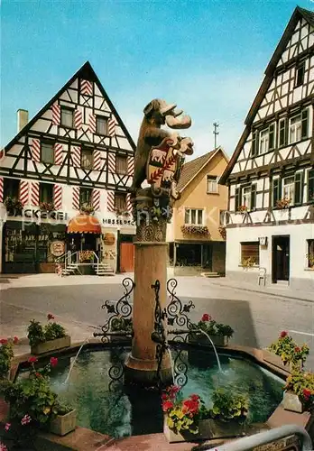 AK / Ansichtskarte Wiesensteig Marktplatz Fachwerkhaeuser Brunnen Wiesensteig