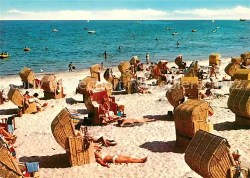 AK / Ansichtskarte Scharbeutz_Ostseebad Strand  und Badeleben an der Ostsee Scharbeutz_Ostseebad