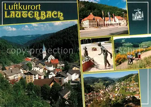 AK / Ansichtskarte Lauterbach_Schwarzwald Ortsansicht Strassenpartie Skulptur Panorama Lauterbach Schwarzwald