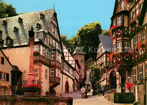 AK / Ansichtskarte Miltenberg_Main Historischer Marktplatz 15. Jhdt. Fachwerkhaeuser Schnatterloch Brunnen Miltenberg Main
