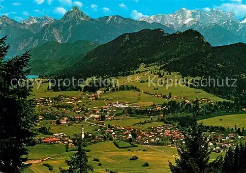 AK / Ansichtskarte Pfronten Panorama mit Blick auf Saeuling und Zugspitze Allgaeuer Alpen Wettersteingebirge Pfronten