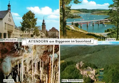 AK / Ansichtskarte Attendorn Rathausplatz Biggesee Attahoehle Burg Schnellenberg Attendorn