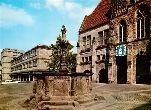 AK / Ansichtskarte Hildesheim Rolandsbrunnen auf dem Marktplatz Hildesheim