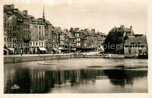 AK / Ansichtskarte Honfleur Quai Sainte Catherine et la Lieutenance Honfleur