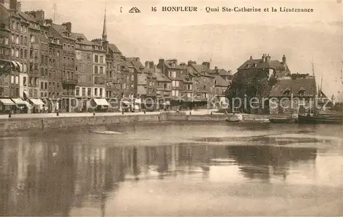 AK / Ansichtskarte Honfleur Quai Sainte Catherine et la Lieutenance Honfleur