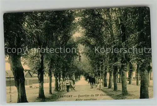 AK / Ansichtskarte Sampigny Quartier du 19e Chasseurs Allee cavaliere Sampigny