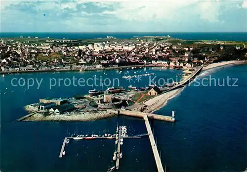 AK / Ansichtskarte Camaret sur Mer Fliegeraufnahme Port Sillon Camaret sur Mer