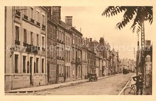 AK / Ansichtskarte Vouziers Rue Bournizet Vouziers