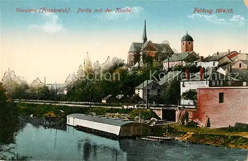 AK / Ansichtskarte Vouziers Partie mit Kirche Feldzug 1914 15 Vouziers