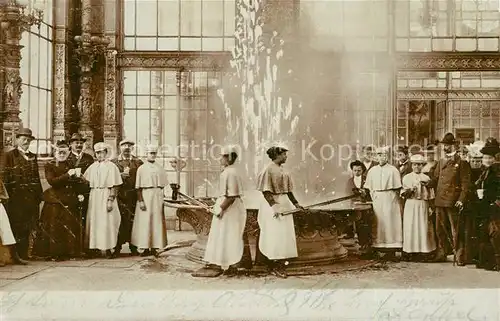 AK / Ansichtskarte Karlsbad_Eger Sprudel Karlsbad_Eger