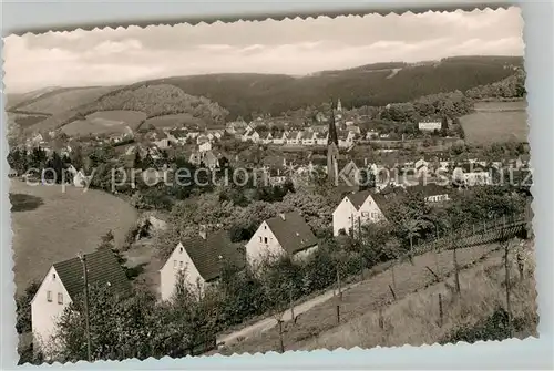 AK / Ansichtskarte Bruegge_Luedenscheid Ortsansicht mit Kirche Bruegge Luedenscheid