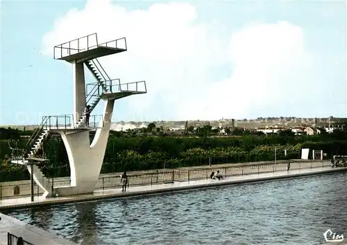 AK / Ansichtskarte Marmande Piscine Marmande