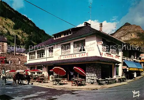 AK / Ansichtskarte Gavarnie_Hautes Pyrenees Le Central Cafe Gavarnie Hautes Pyrenees