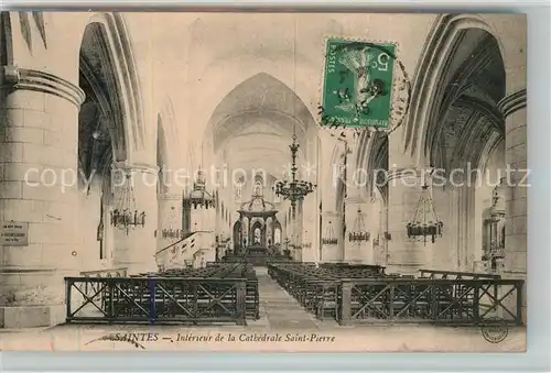 AK / Ansichtskarte Saintes_Charente Maritime Interieur de la Cathedrale Saint Pierre Saintes Charente Maritime