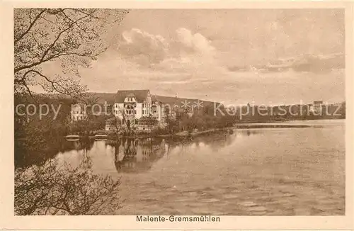 AK / Ansichtskarte Malente Gremsmuehlen Ufer Panorama Malente Gremsmuehlen