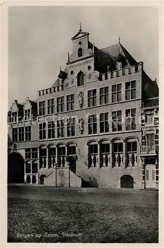 AK / Ansichtskarte Bergen_op_Zoom Stadhuis Bergen_op_Zoom