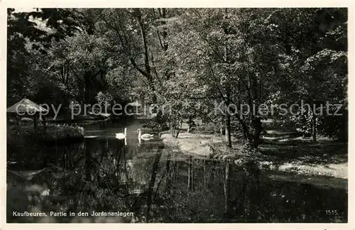 AK / Ansichtskarte Kaufbeuren Partie in den Jordananlagen Schwanenteich Kaufbeuren