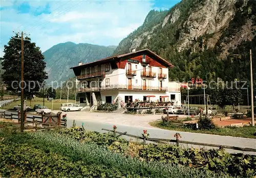 AK / Ansichtskarte Antey Saint Andre Hotel des Roses  Antey Saint Andre