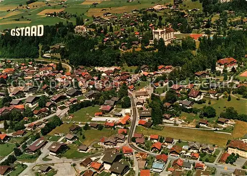 AK / Ansichtskarte Gstaad Fliegeraufnahme Gstaad