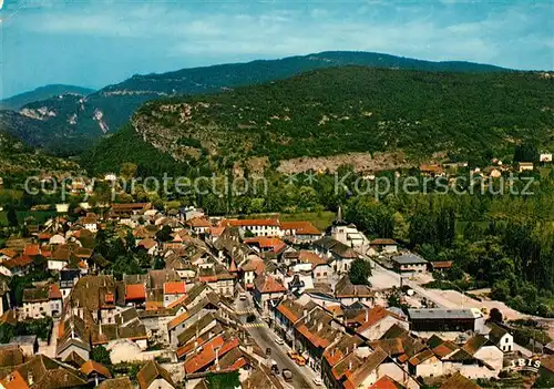 AK / Ansichtskarte Yenne Fliegeraufnahme Yenne